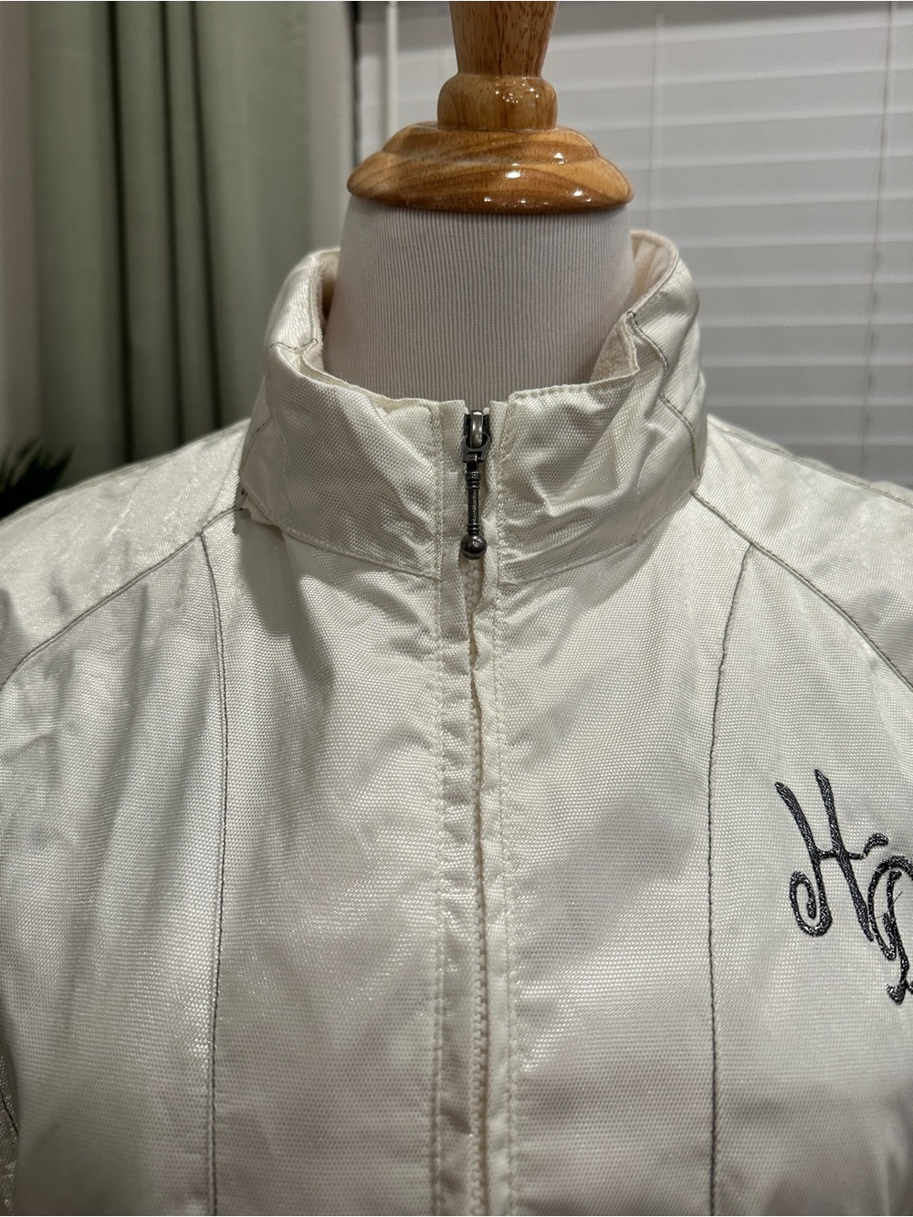 Harley-Davidson Women's Riding
Jacket w/ Removable Layers - Picture 2 of 14